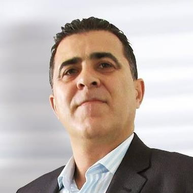 Yara : Transformez vos visiteurs en leads avec des chatbots IA conversationnels